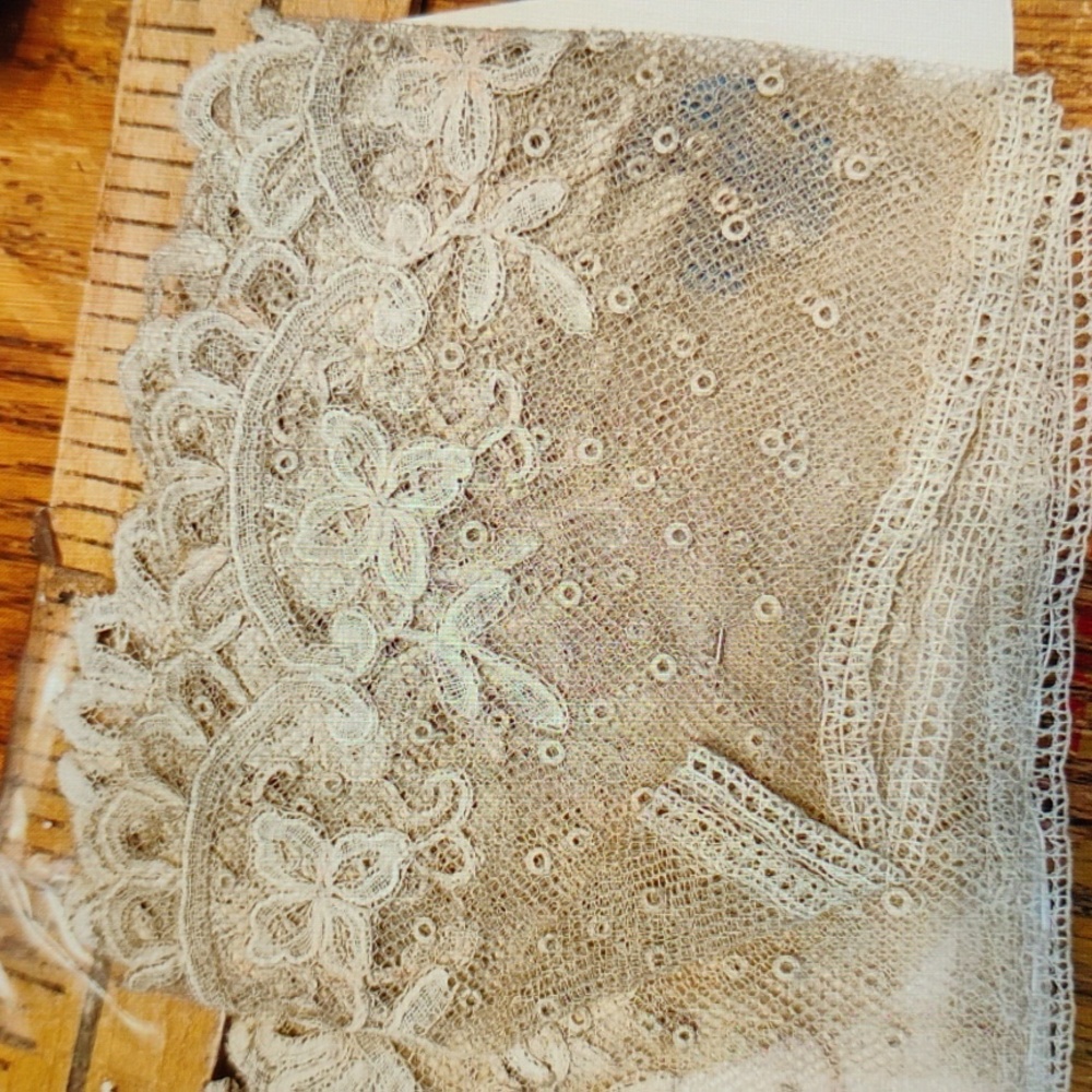Vintage Lace, Amazing FEMININE Vintage Stock DEADSTOCK - Picture 8 of 16